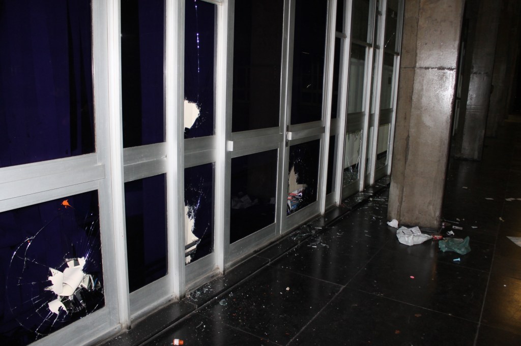 13-06-18 - Vandalismo Centro Cubatão - AN (53)